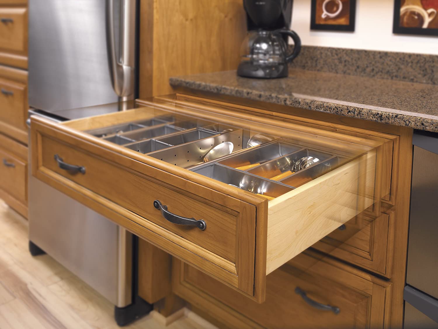 Can you put drawer slides on the bottom?